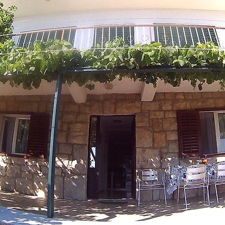 Apartments Ivana I Darko Omis Bagian luar foto
