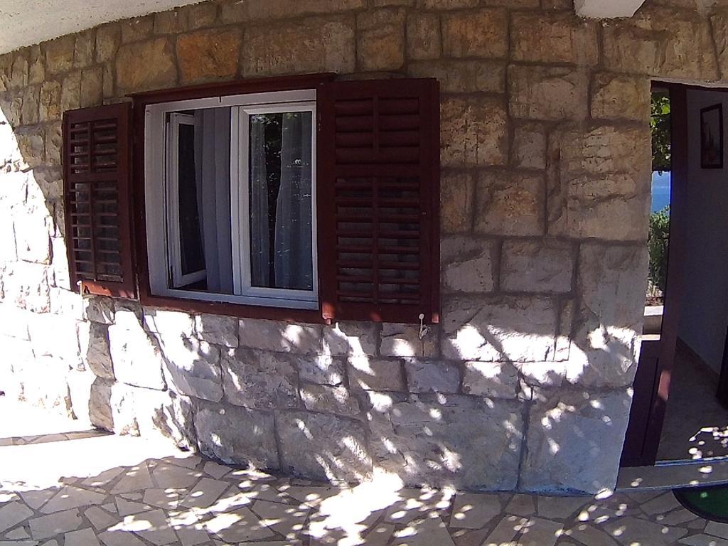 Apartments Ivana I Darko Omis Bagian luar foto